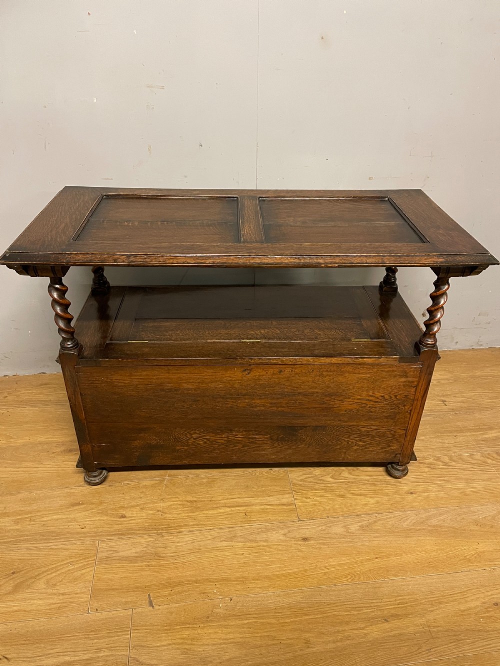 Oak panelled monks bench with barley twist supports circa 1920 View IX