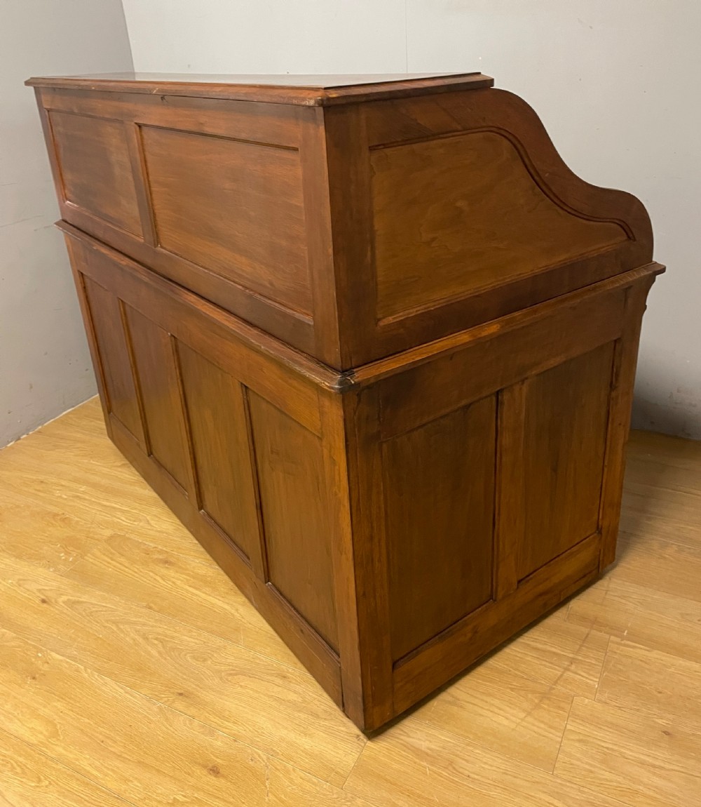 Edwardian walnut American roll top desk circa 1910 View XIII
