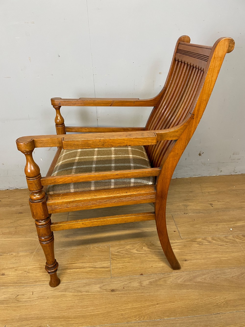 Walnut Arts and Crafts armchair circa 1900 View VII