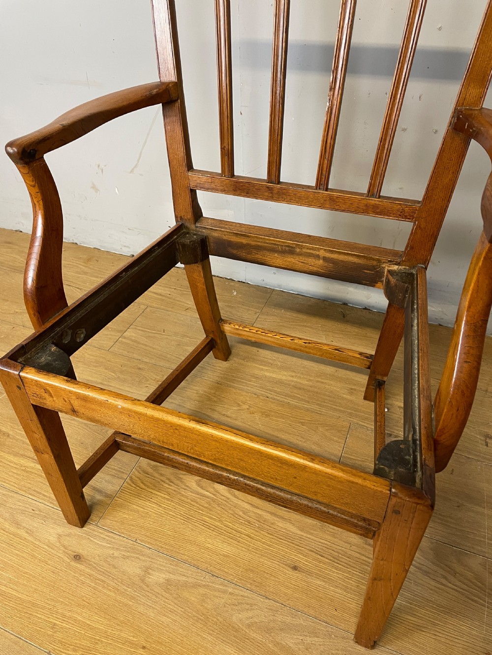 Georgian elm country armchair circa 1800 View VI