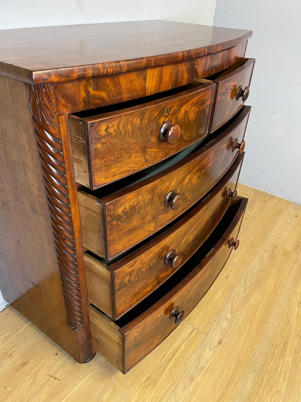 Victorian flame mahogany bow front chest of drawers irca1870 View VIII
