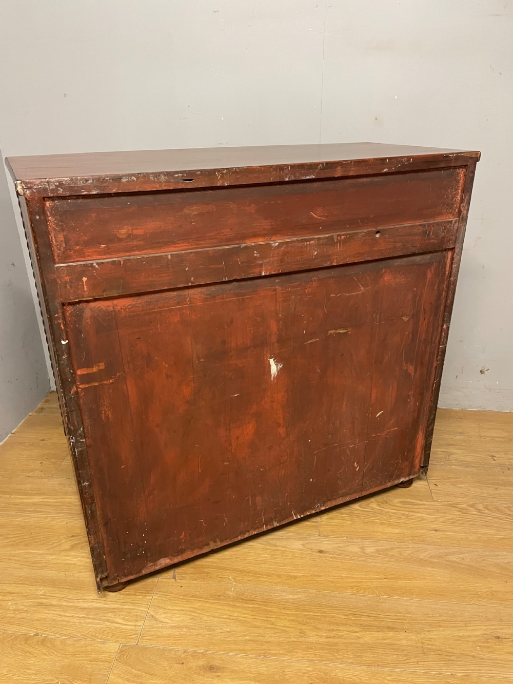 Victorian flame mahogany bow front chest of drawers irca1870 View XI