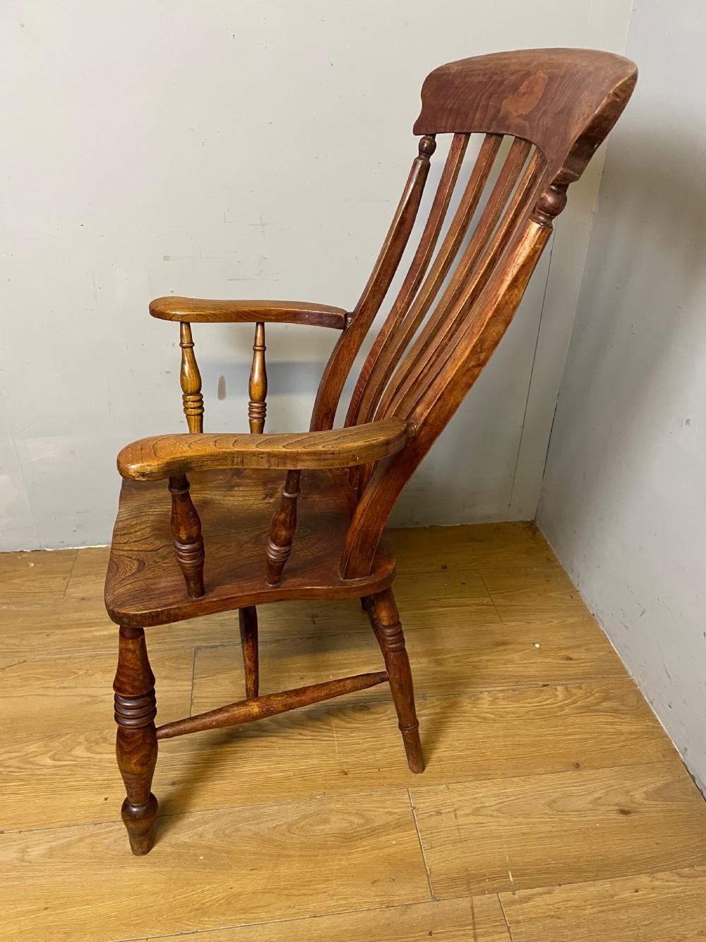 C19TH Ash, elm and beech slat back Windsor chair  View IV