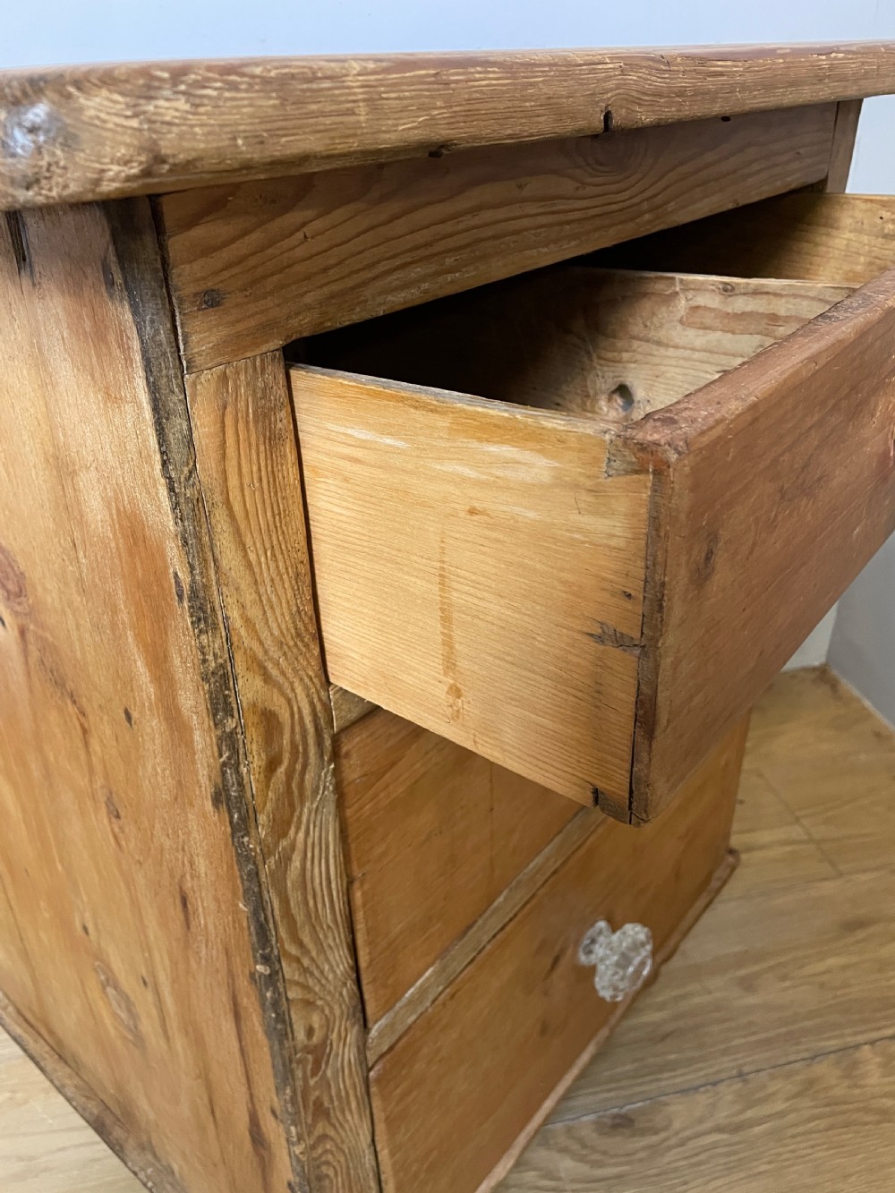 C19TH three height pine chest of drawers  View V