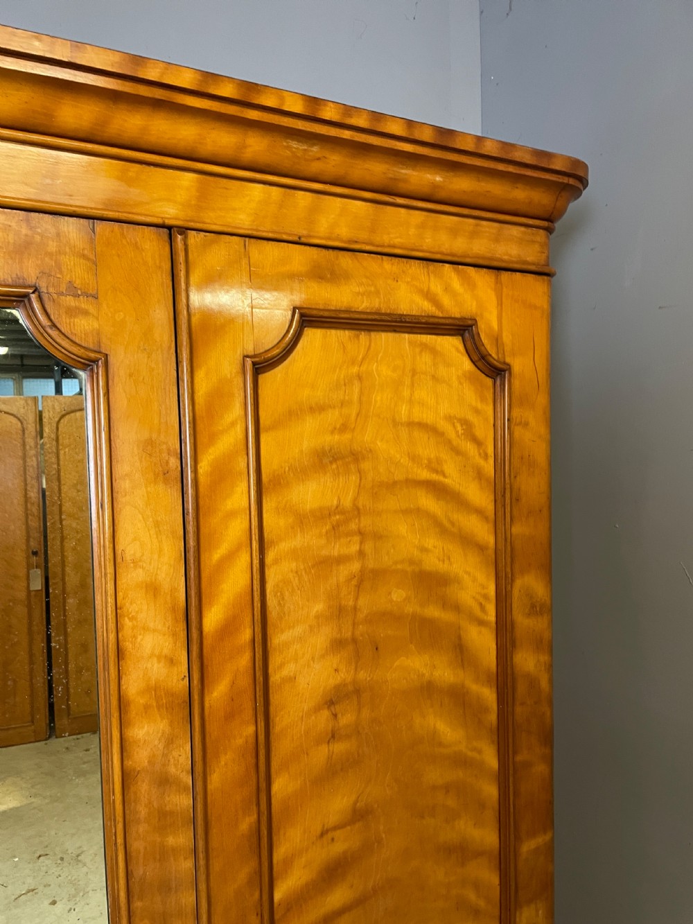 C19TH country house satin birch triple wardrobe  View XXIII