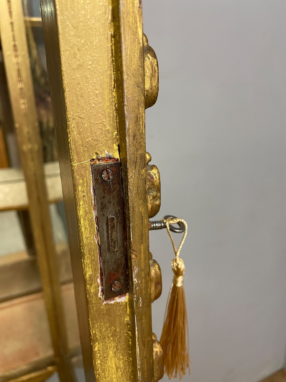 C19TH gilded and carved wall cabinet  View IX