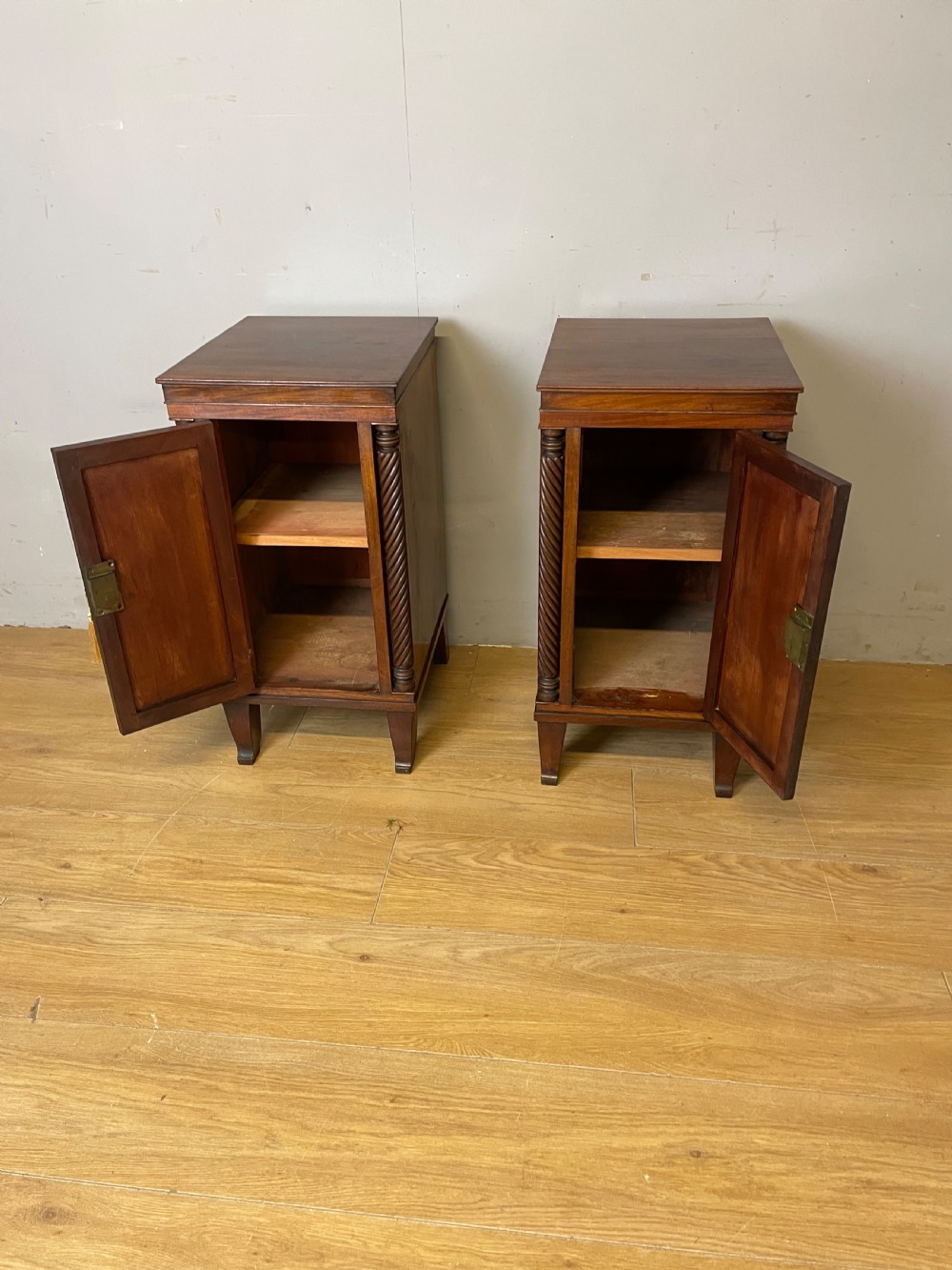Pair of Regency flame mahogany bedside cabinets circa 1830  View VIII