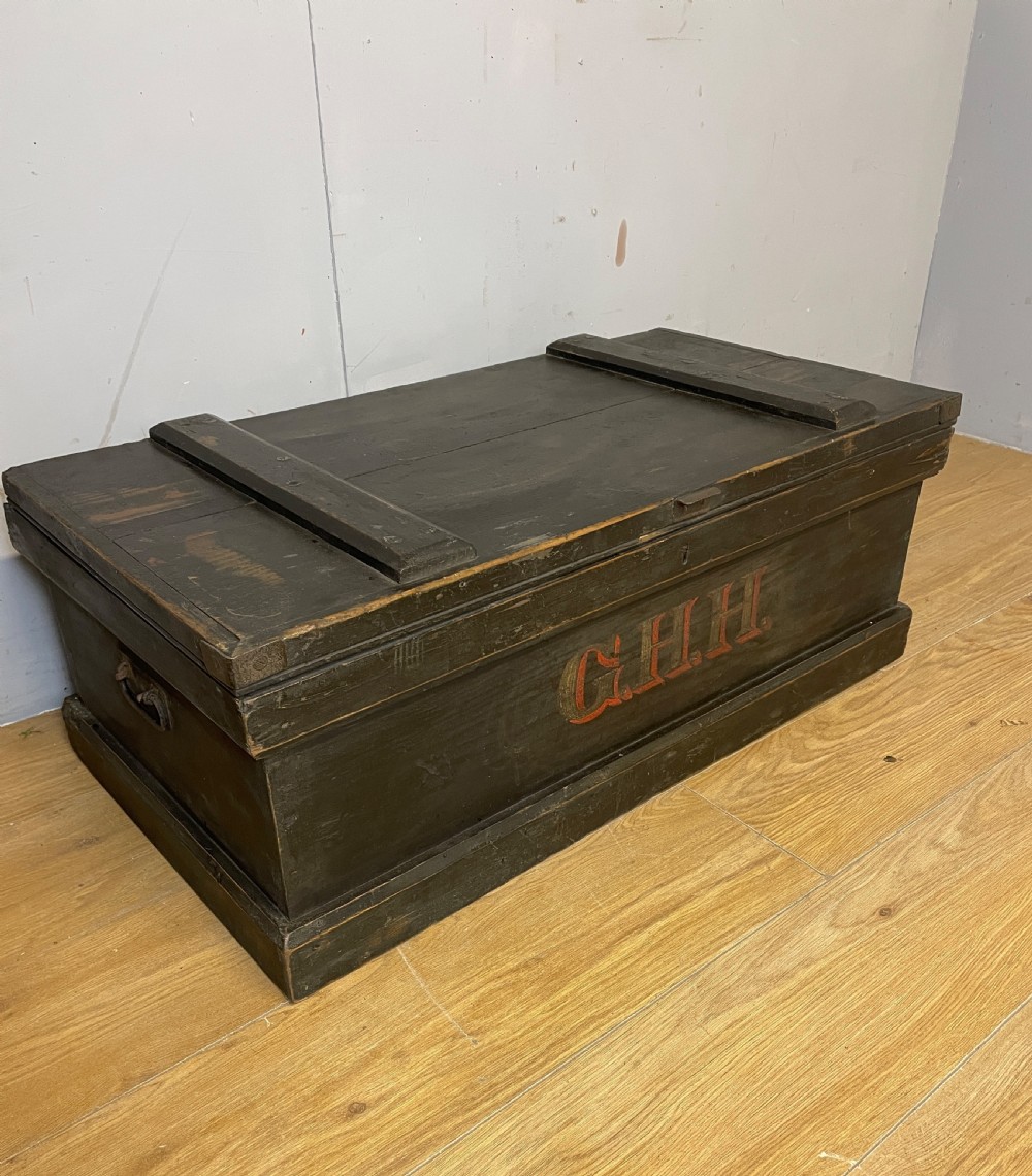 C19TH pine carpenters tool chest in original condition  View II