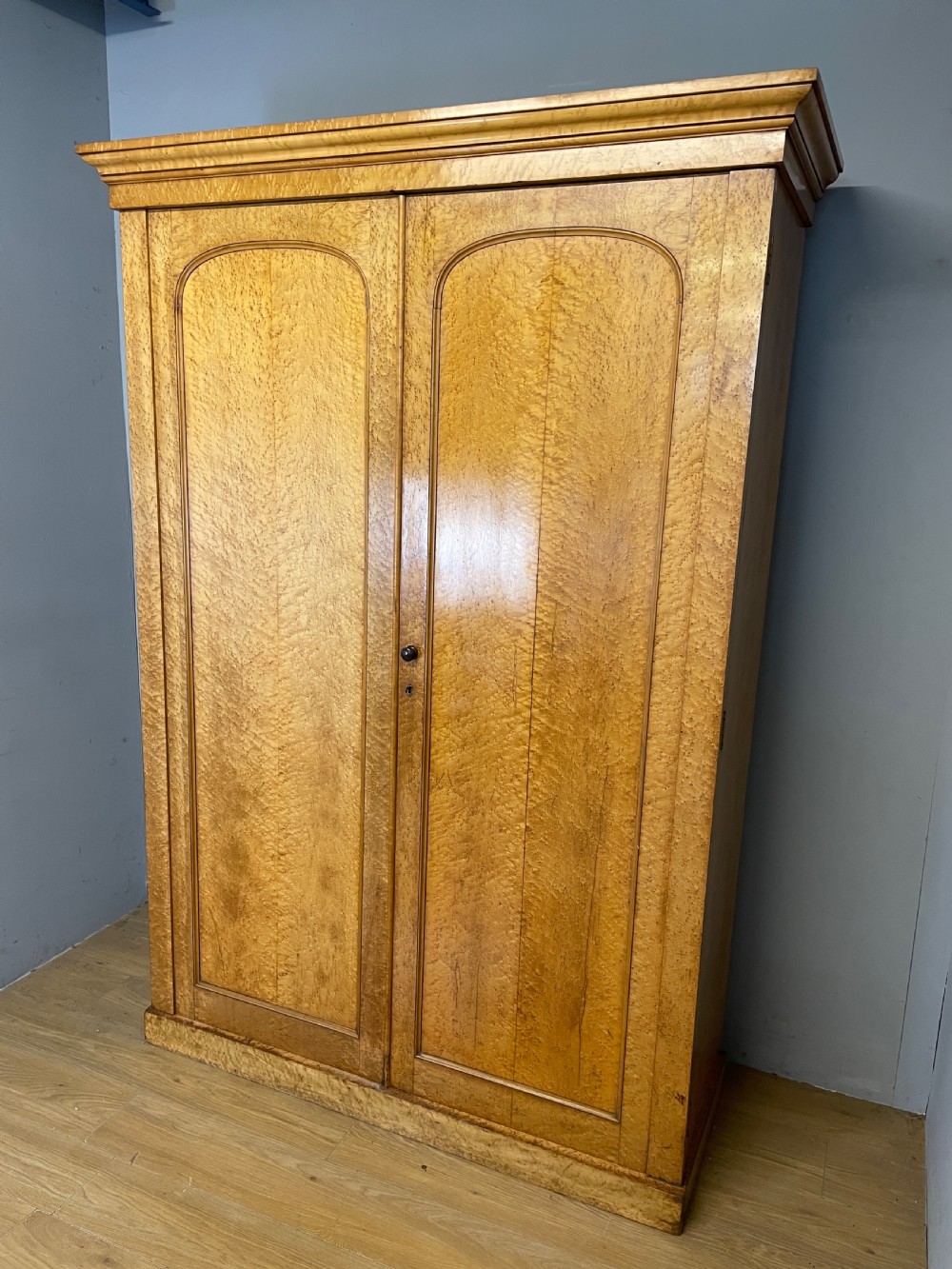 Large country house Birds Eye Maple double wardrobe circa 1870 View VI
