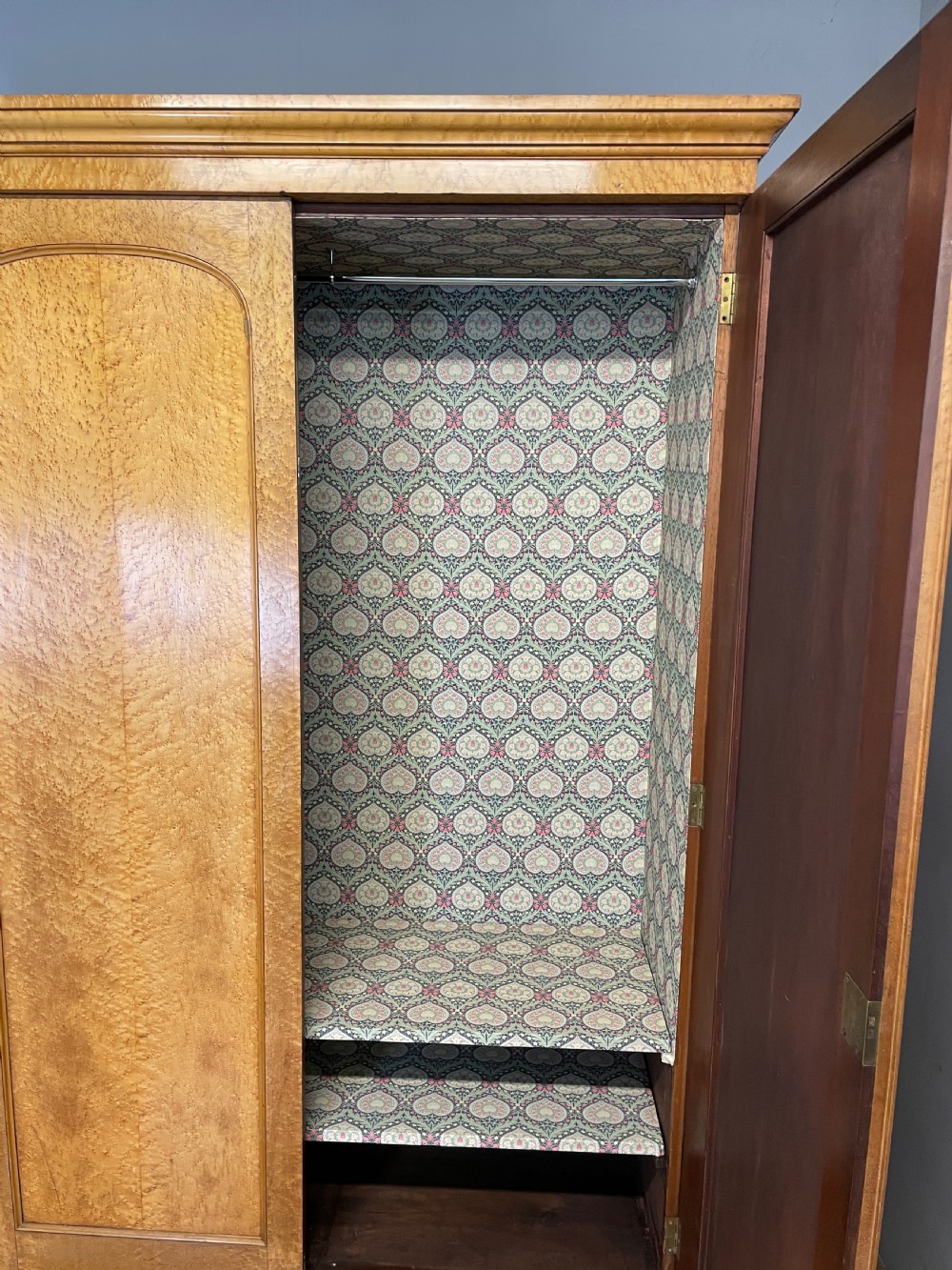 Large country house Birds Eye Maple double wardrobe circa 1870 View XIV