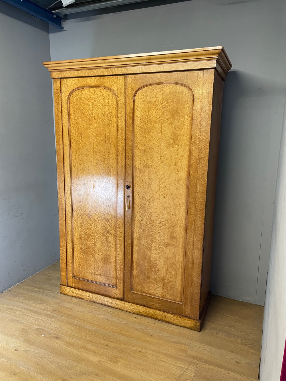 Large country house Birds Eye Maple double wardrobe circa 1870 View IV