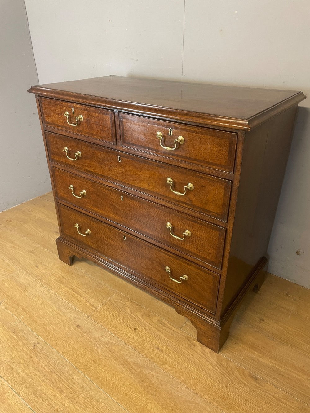 Georgian oak four height chest of drawers circa 1790 View II
