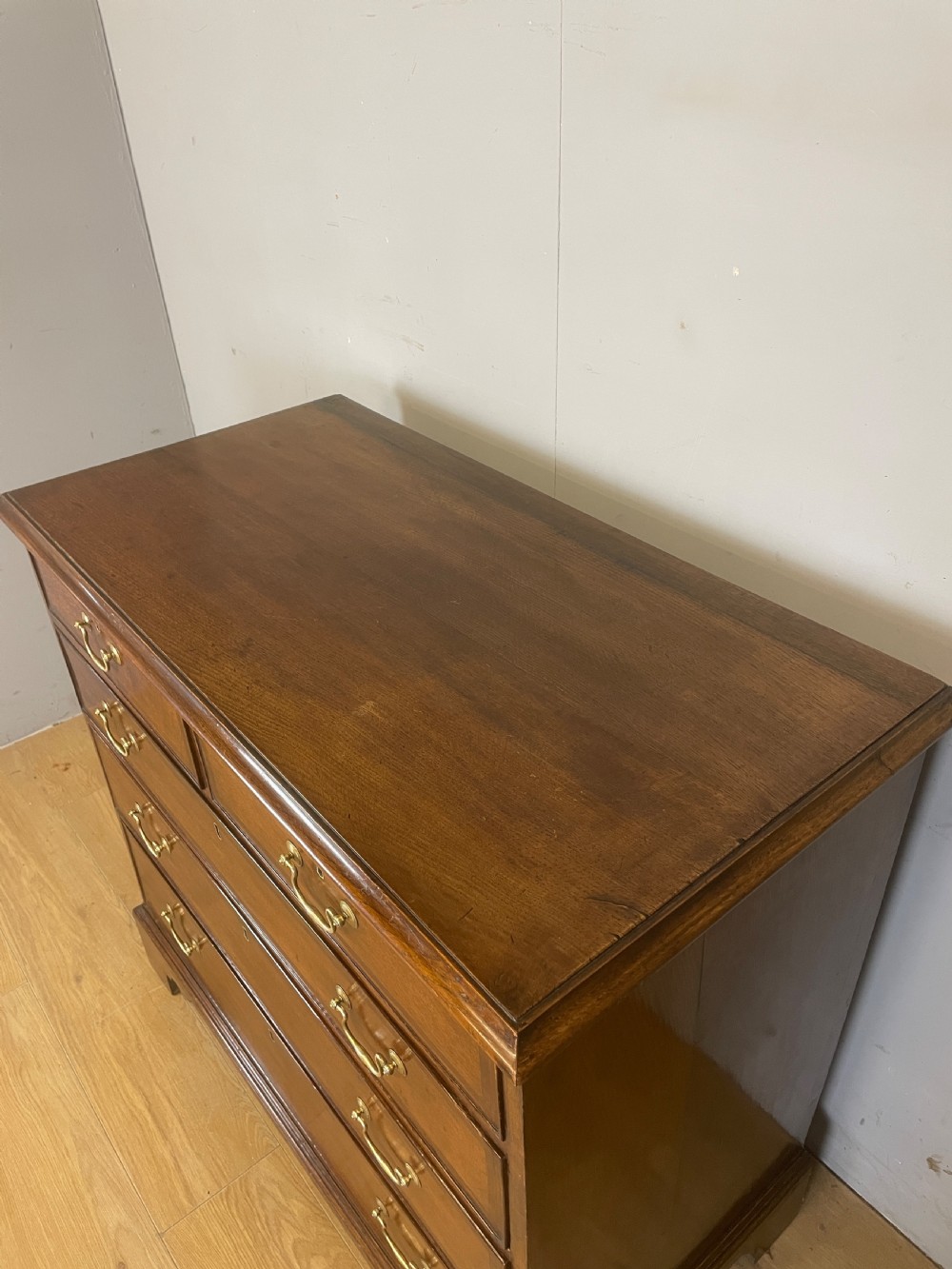 Georgian oak four height chest of drawers circa 1790 View IV
