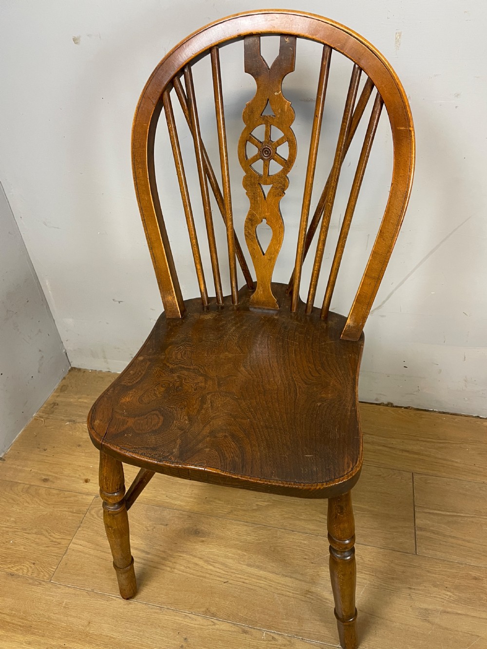 Set of 4 Edwardian elm and beech country wheel back chairs View II