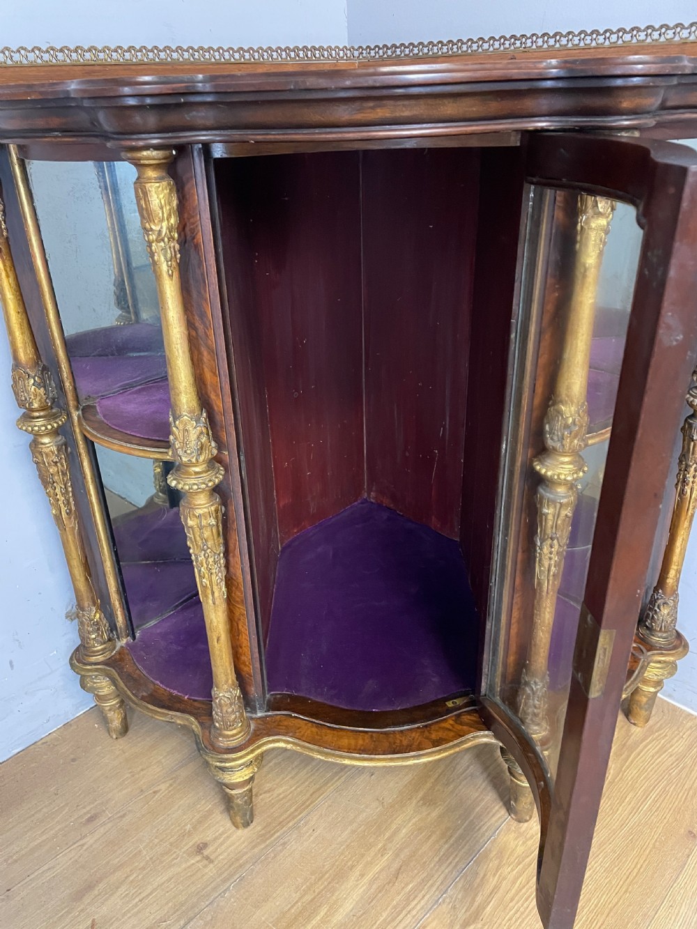 C19TH walnut and carved giltwood floor standing corner cabinet  View VIII