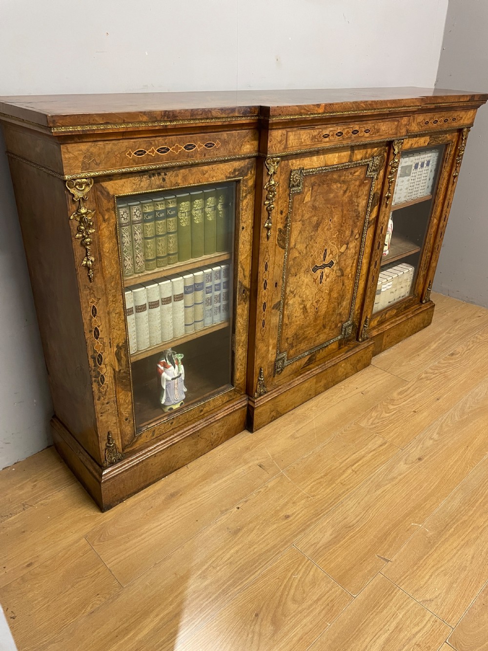 C19TH inlaid walnut ormolu mounted three door bookcase  View VIII