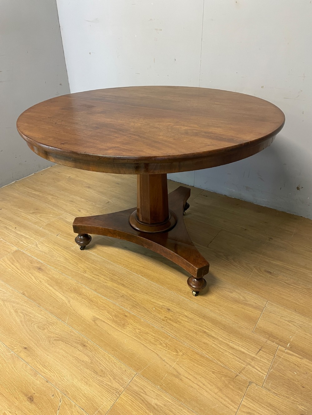C19TH mahogany circular breakfast table in original condition  View II