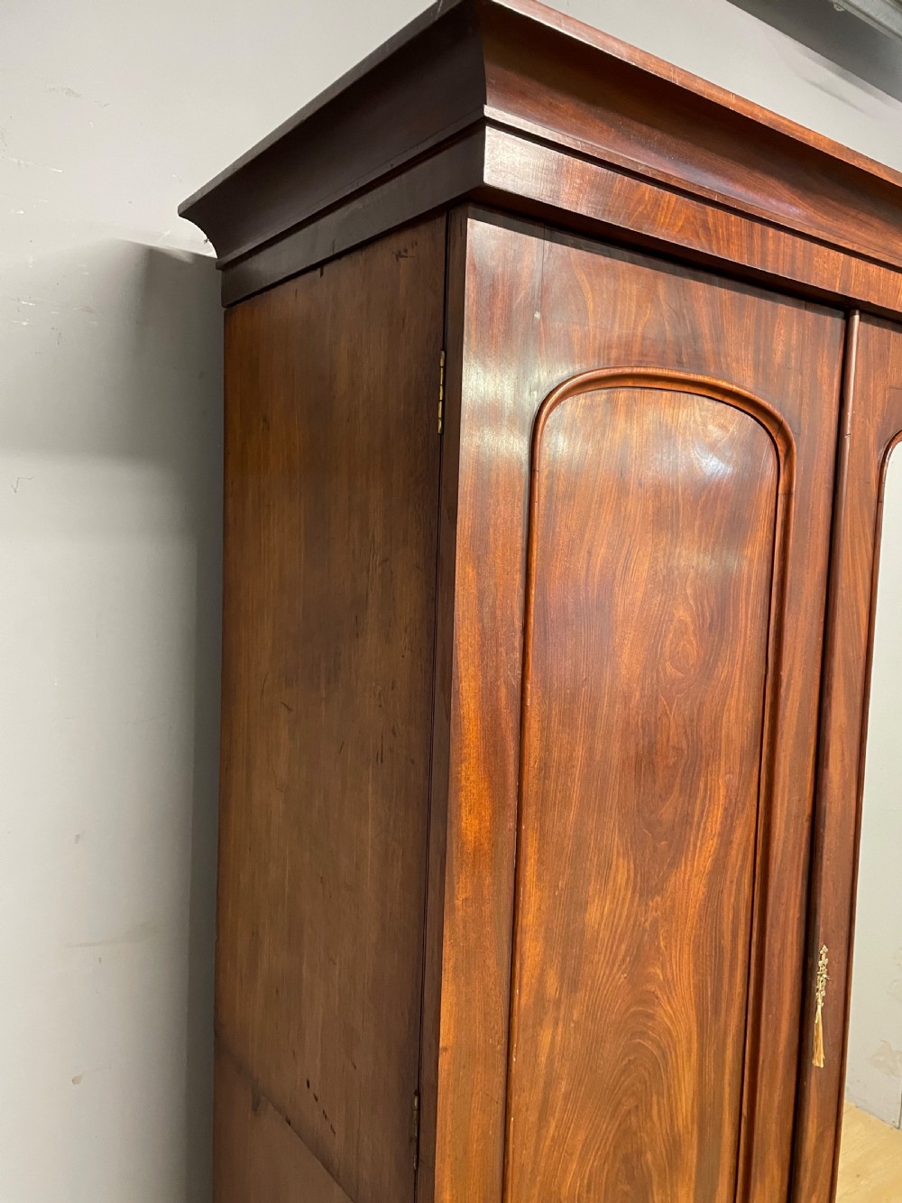 C19TH flame mahogany country house three door triple wardrobe  View XII