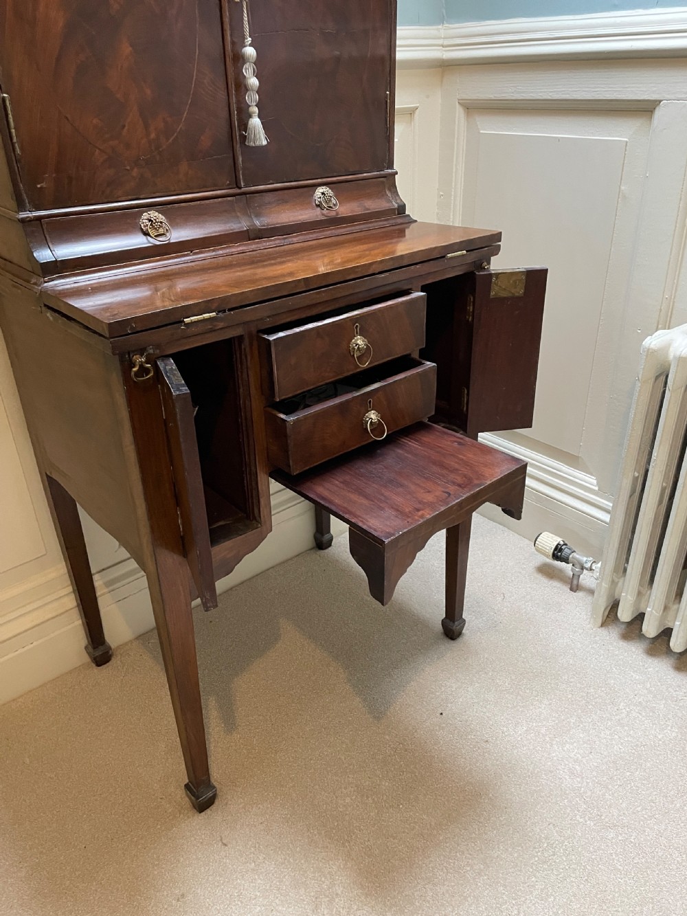 Rare Georgian mahogany ladies dressing cabinet circa 1830 View XIII