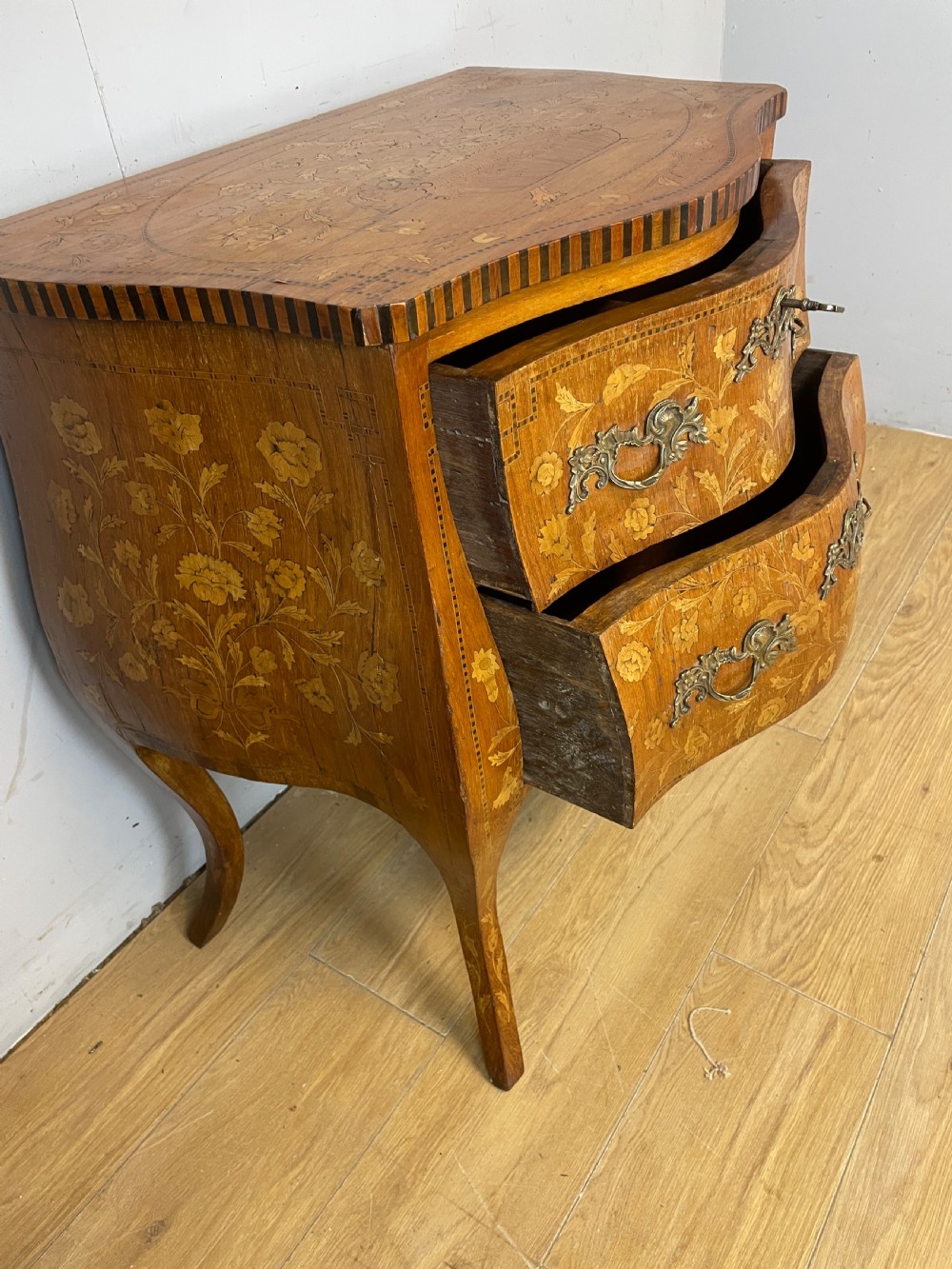 C19TH small French inlaid bombe chest of drawers  View VII