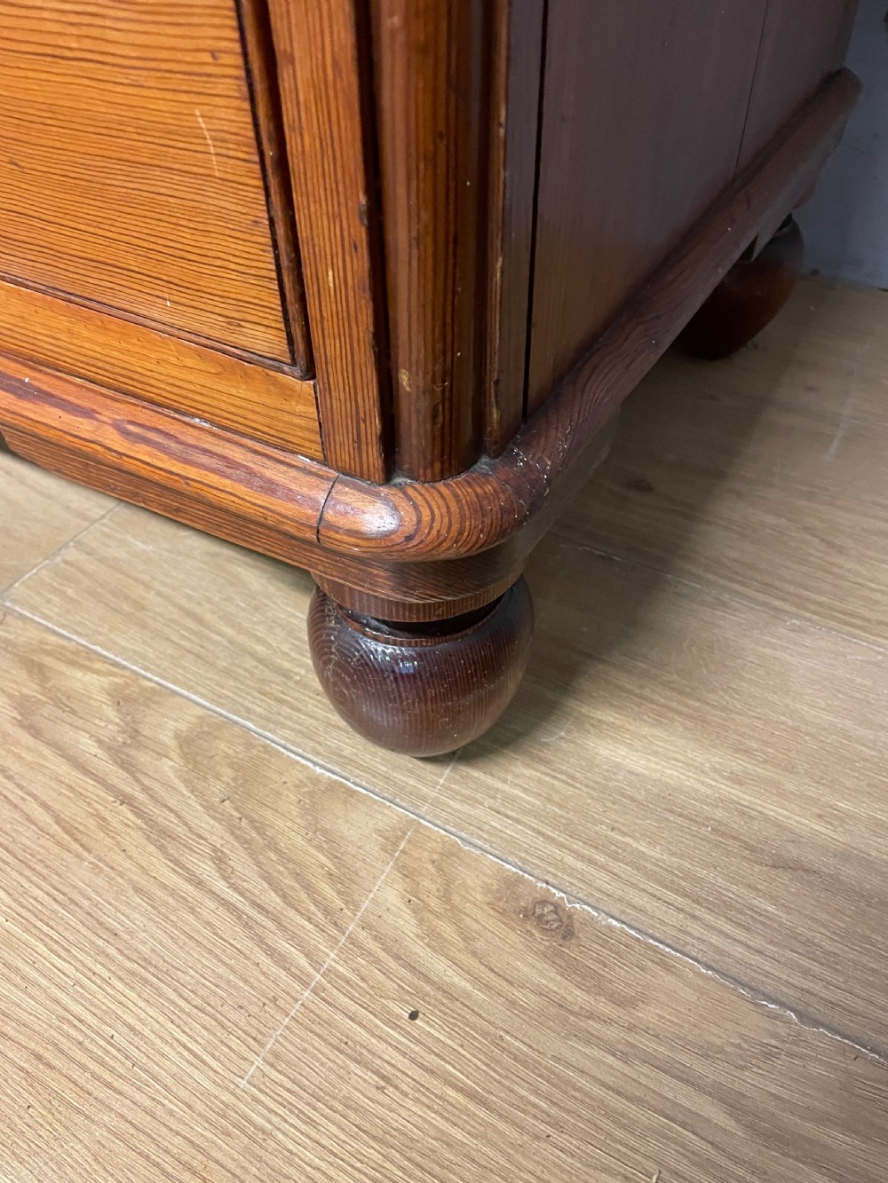C19TH pine chest of drawers  View XII