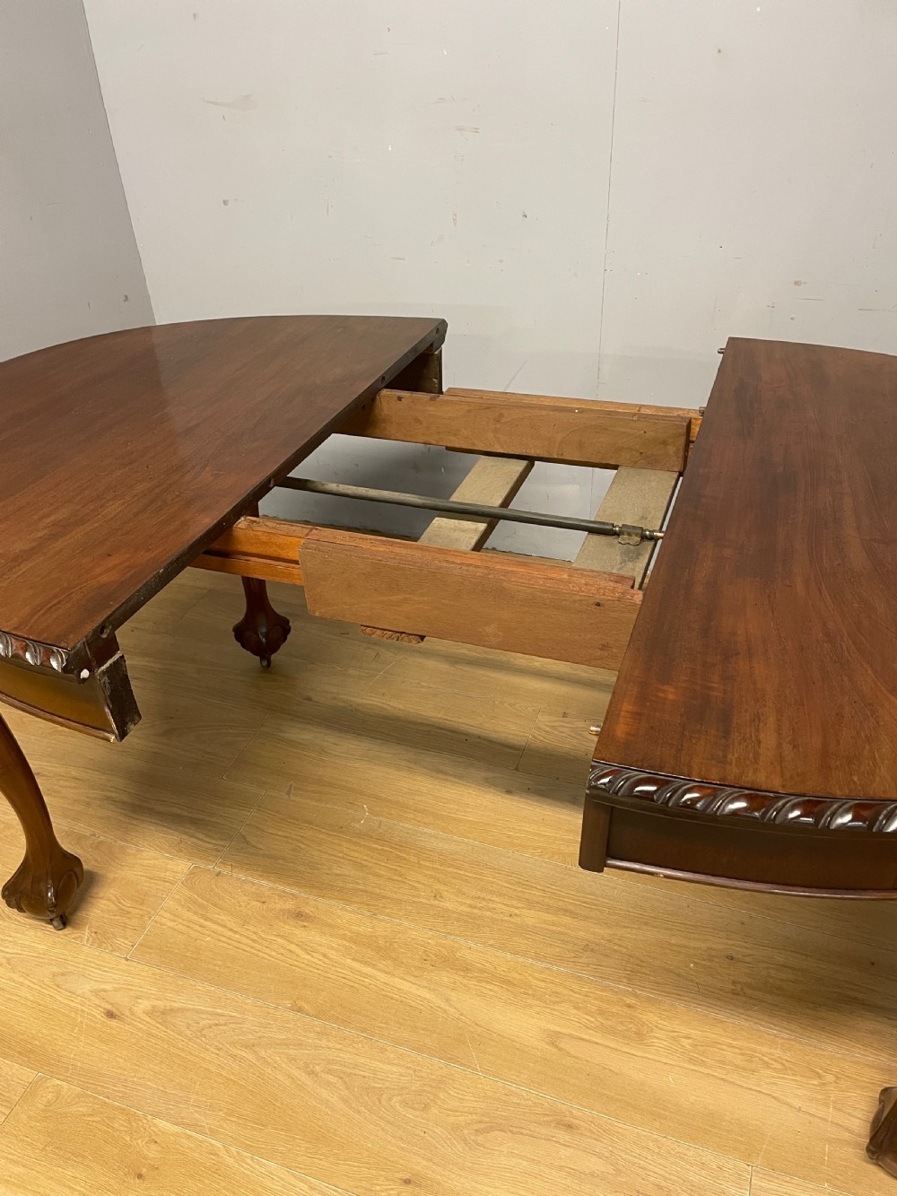 Late C19TH solid mahogany Queen Anne style wind out six seater dining table  View VII