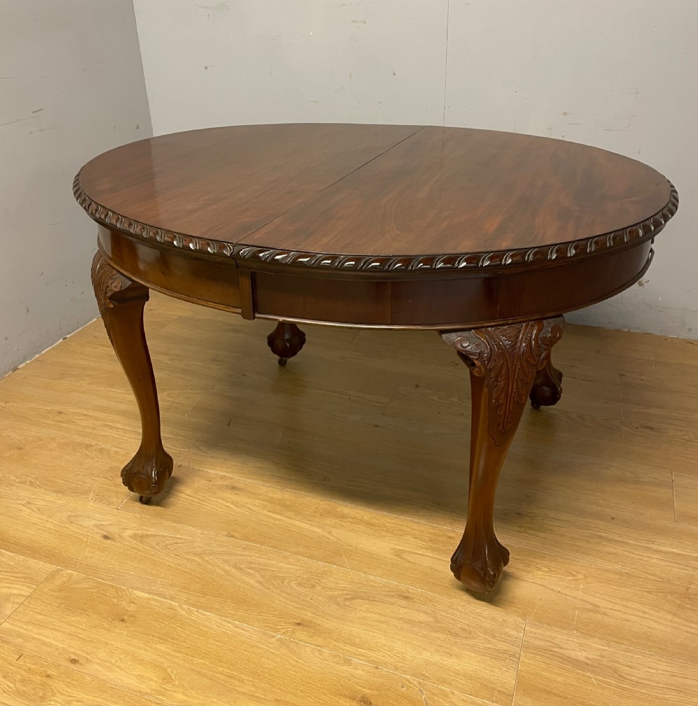 Late C19TH solid mahogany Queen Anne style wind out six seater dining table  View VIII