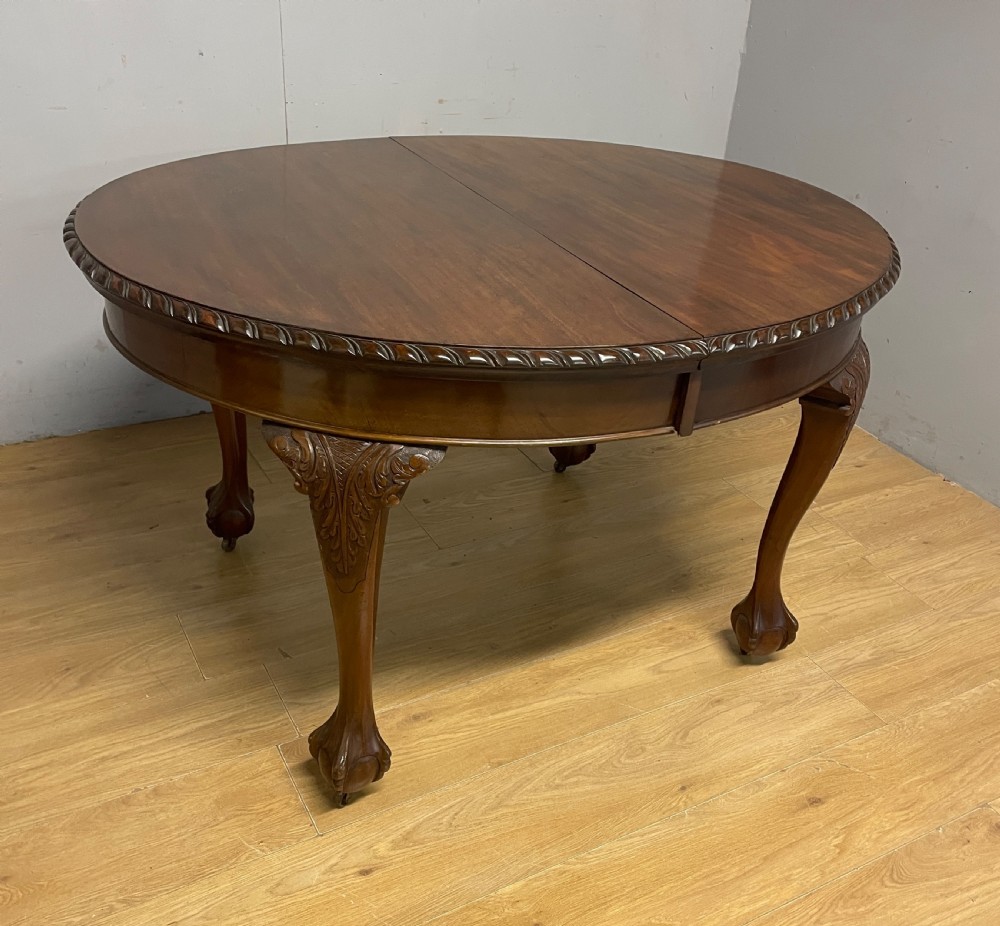 Late C19TH solid mahogany Queen Anne style wind out six seater dining table  View IX