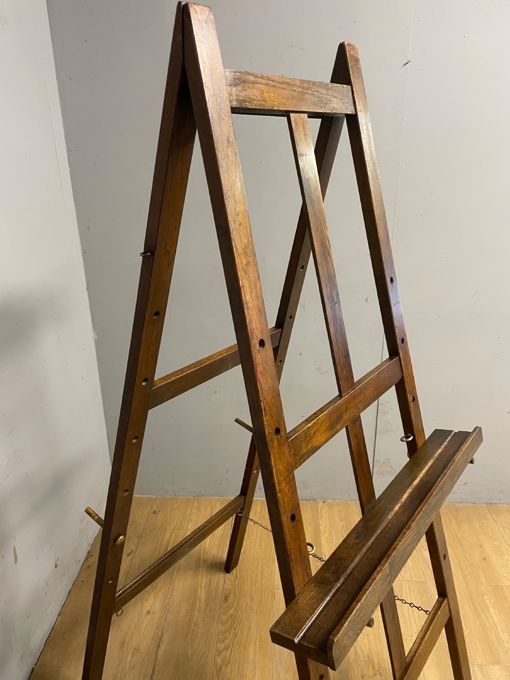 Arts and Crafts  oak adjustable artists easel circa 1900 View V