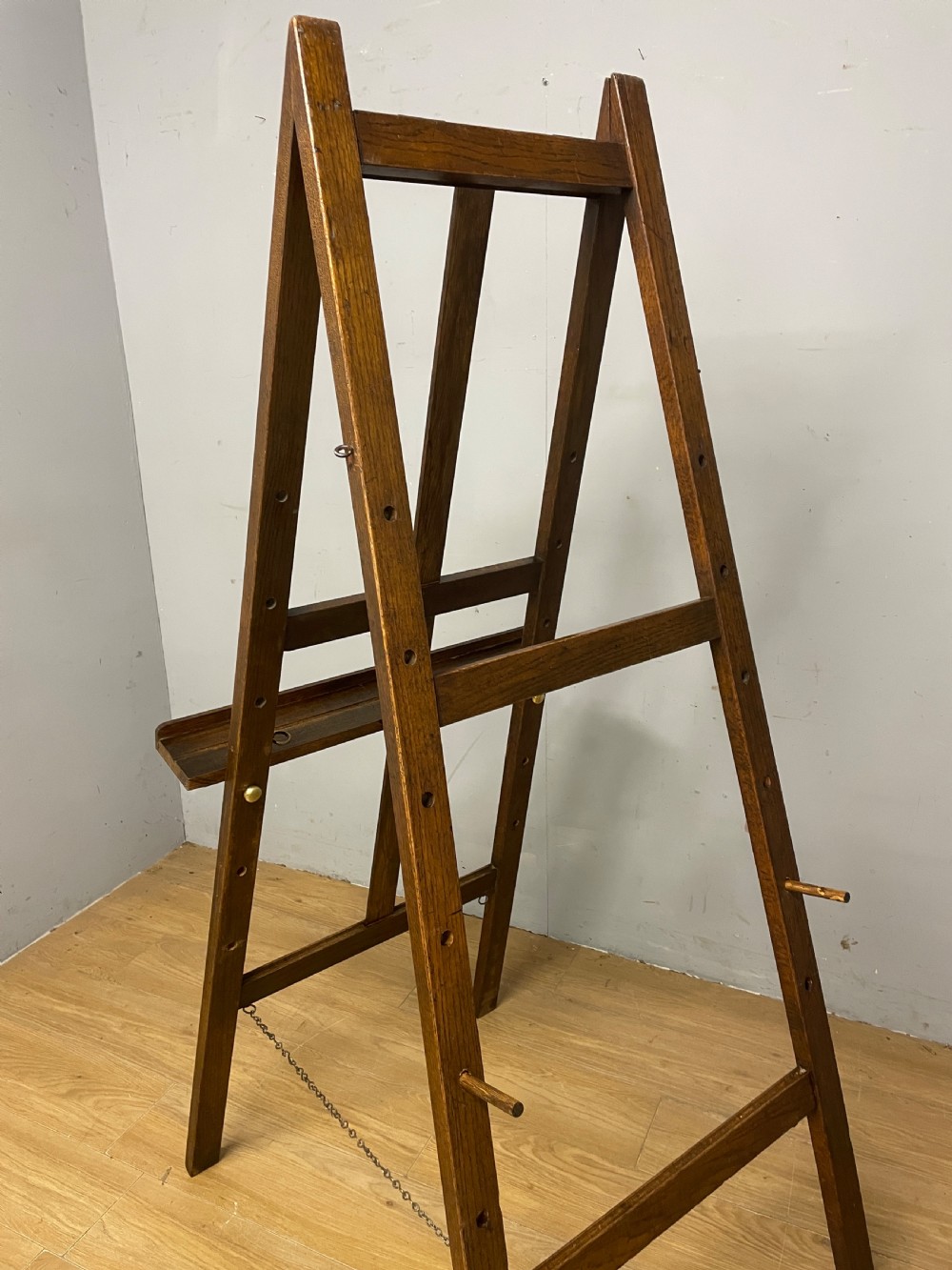 Arts and Crafts  oak adjustable artists easel circa 1900 View VI