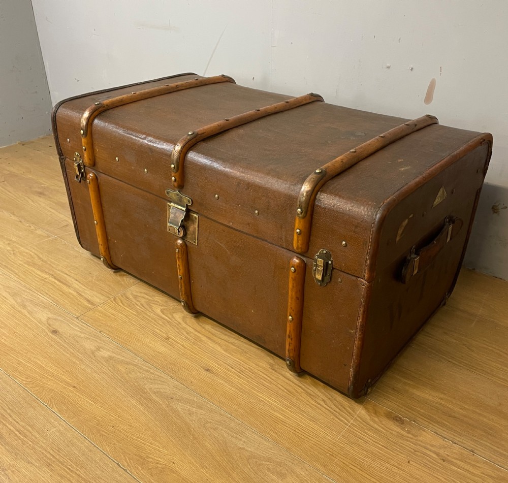 Early C20th wooden bound steamer trunk  View III