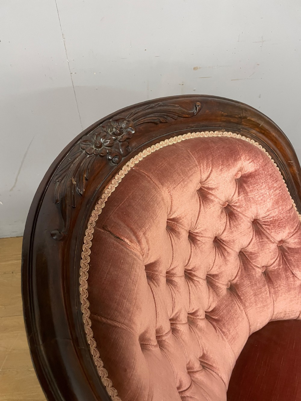 C19TH deep buttoned mahogany  armchair circa 1880 View VI