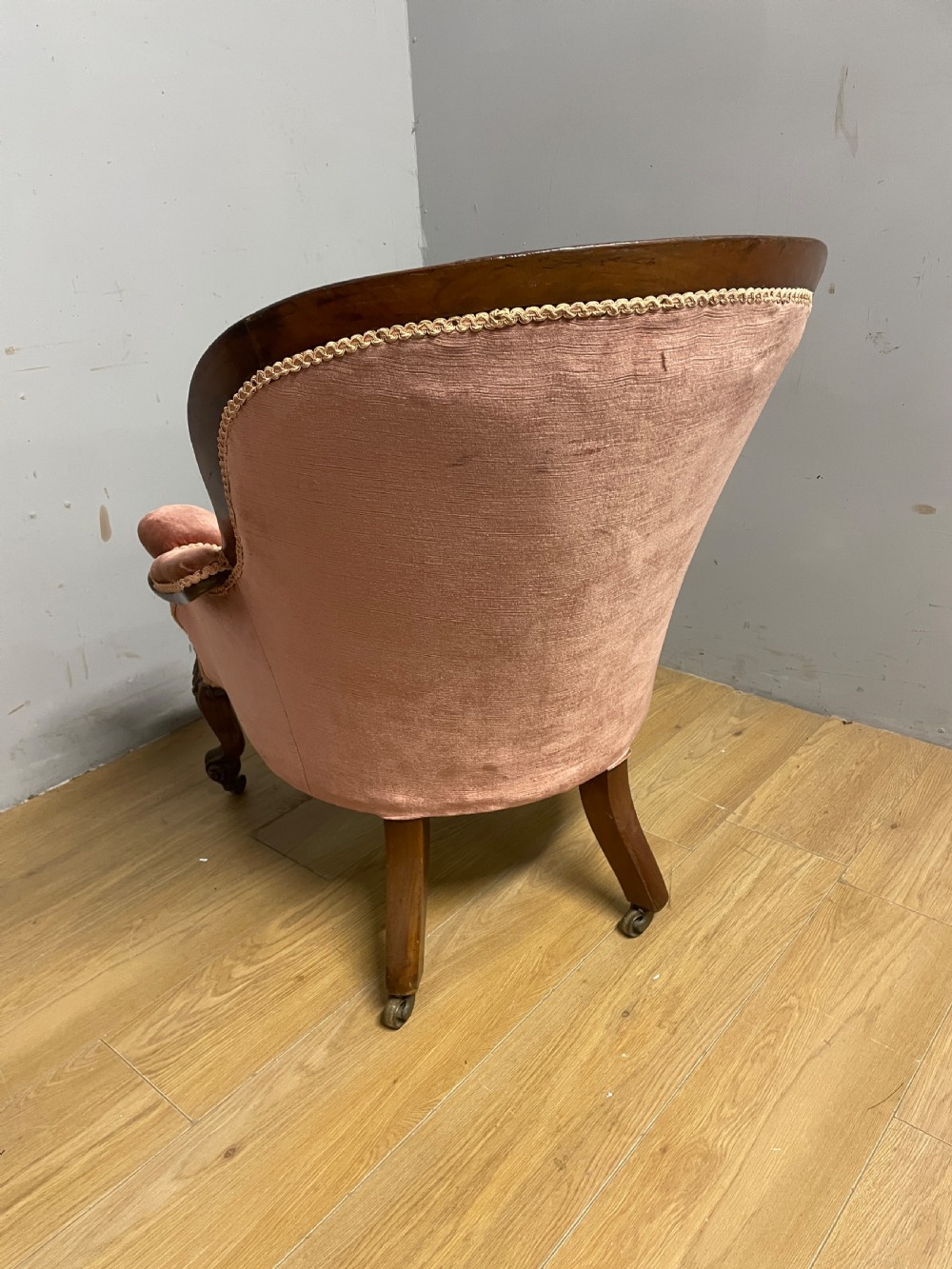 C19TH deep buttoned mahogany  armchair circa 1880 View VII