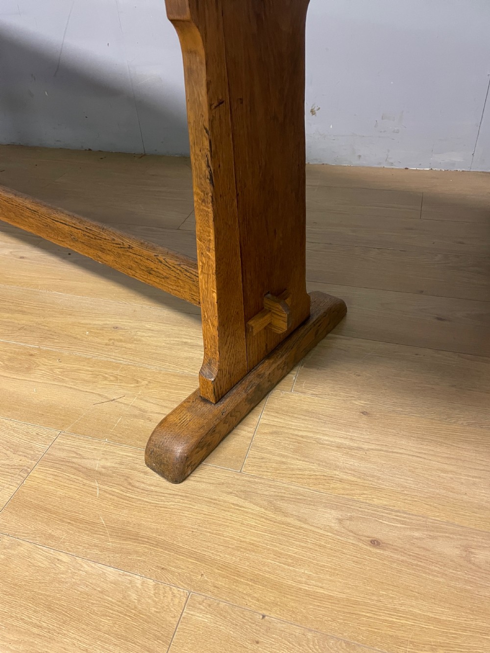 Arts and Crafts golden oak refectory table  View III