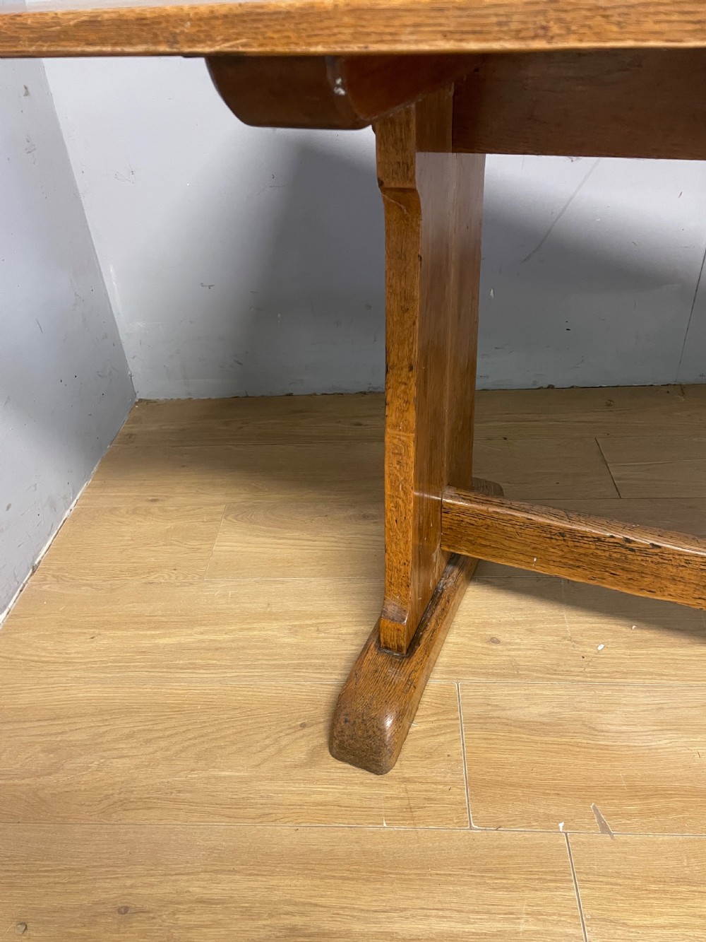 Arts and Crafts golden oak refectory table  View IV