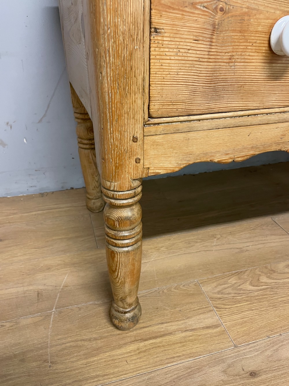 Victorian pine dresser  circa 1880 View IX