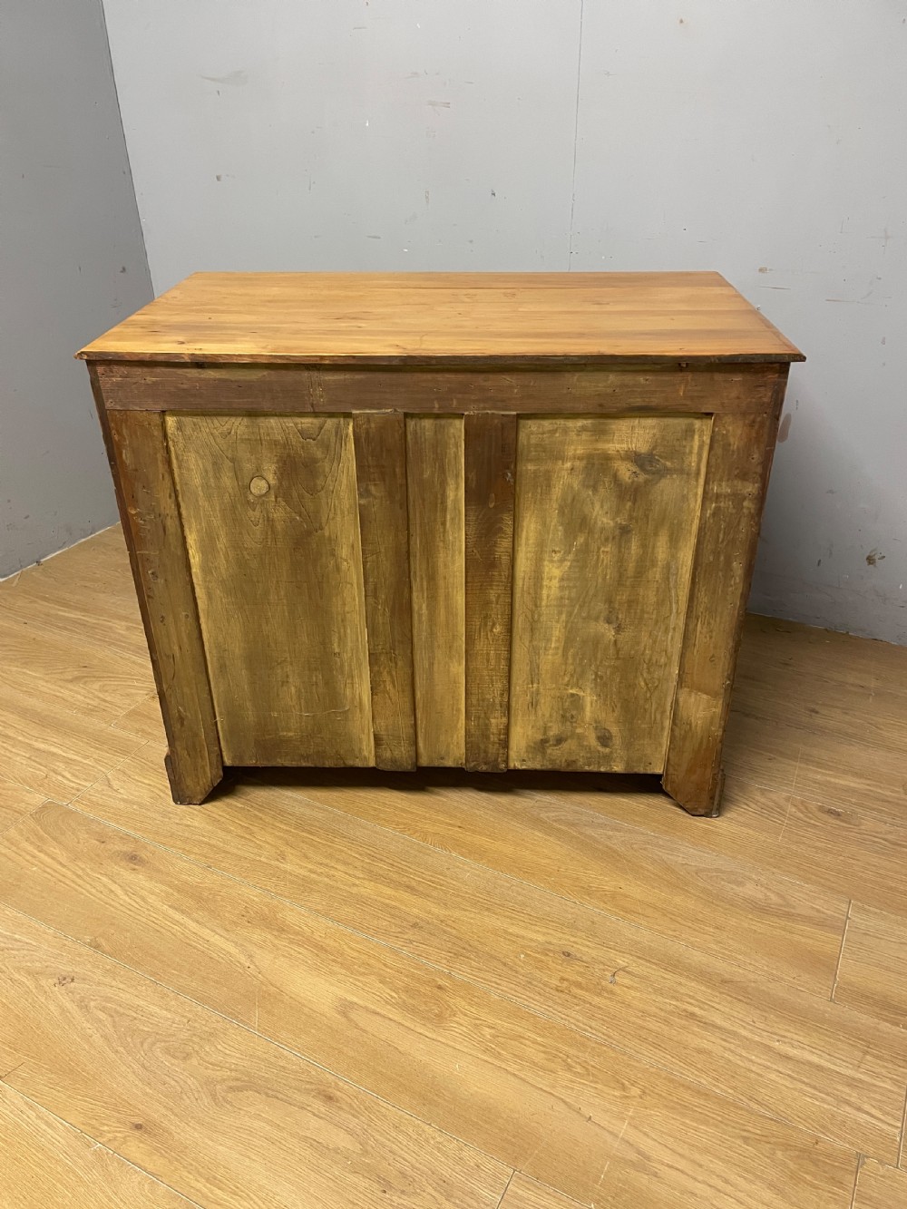 C19TH satinwood three height chest of drawers  View X