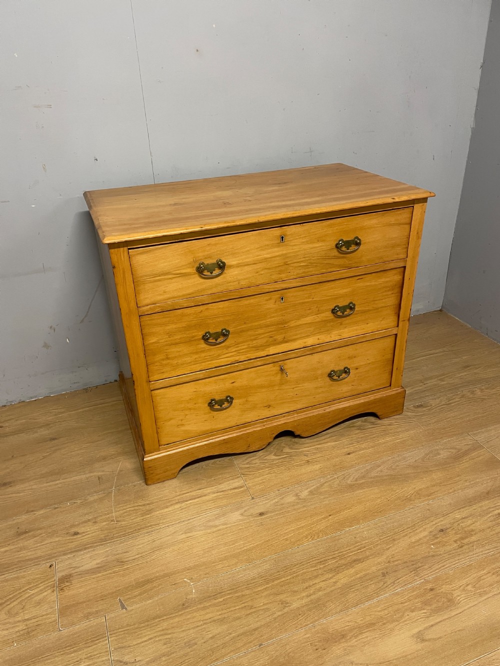 C19TH satinwood three height chest of drawers  View XI