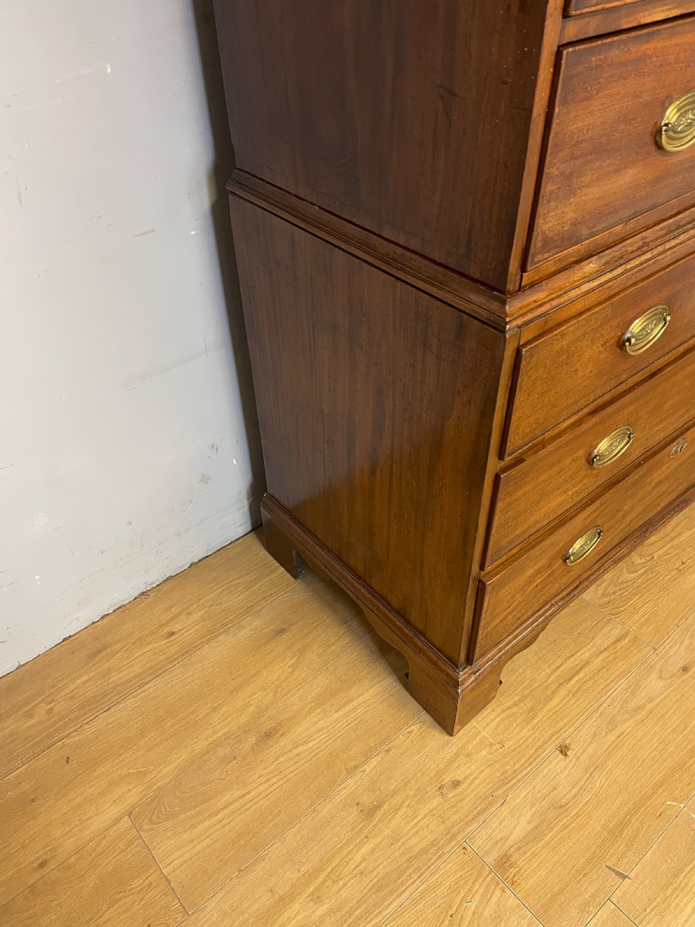 Georgian mahogany chest on chest circa 1790 View X
