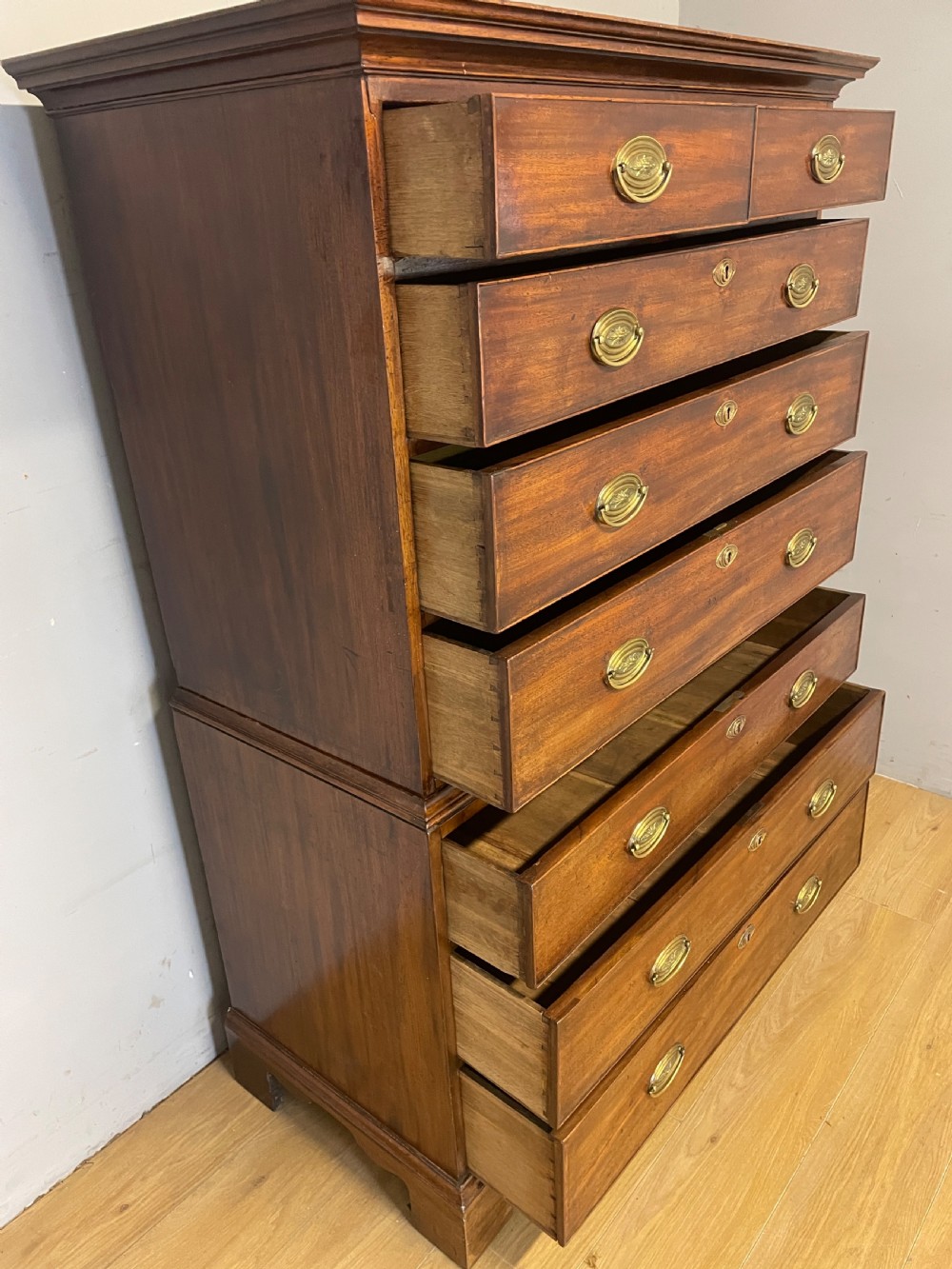 Georgian mahogany chest on chest circa 1790 View XI