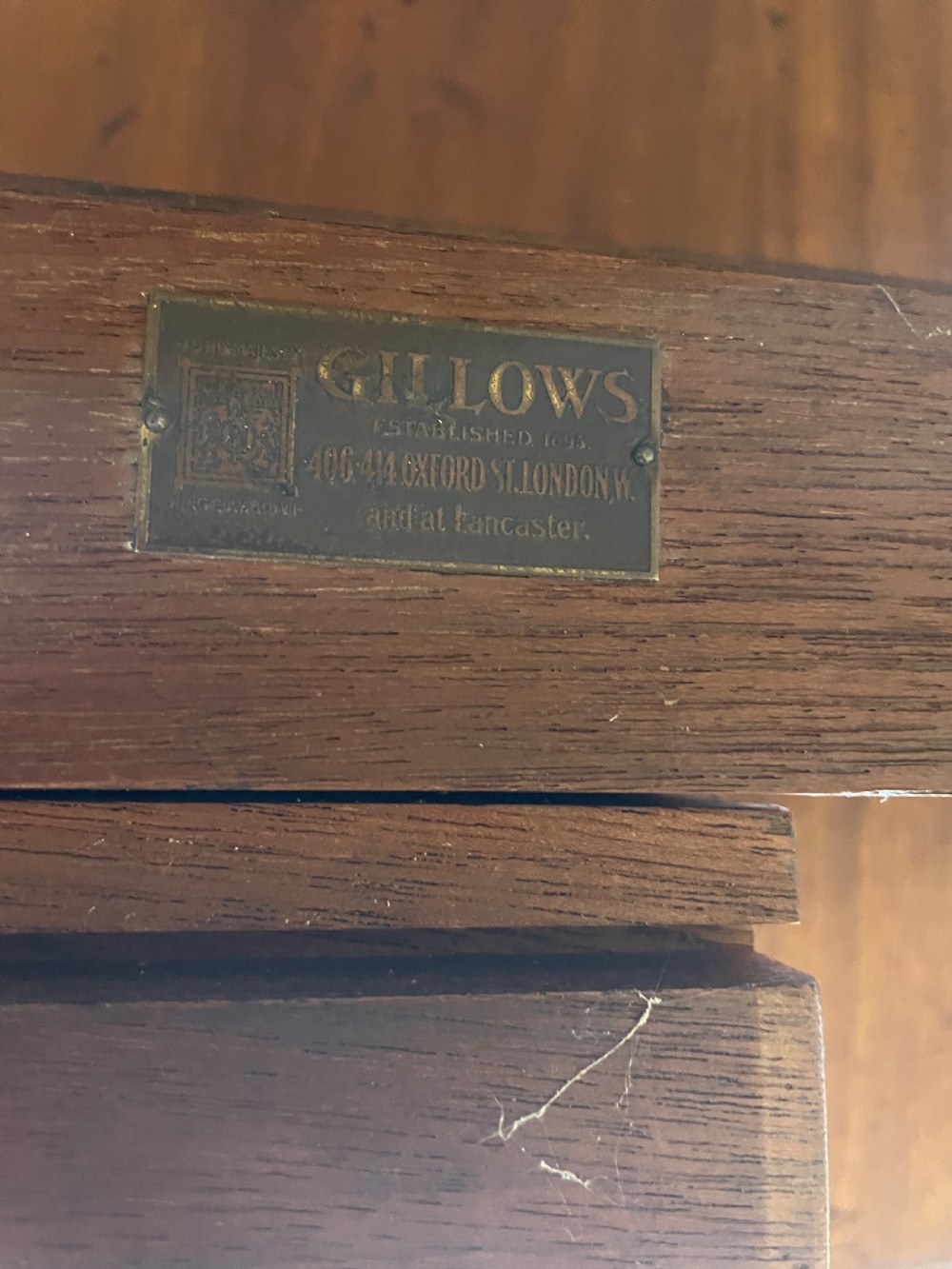 C19TH inlaid mahogany extending dining table by Gillows circa 1895  View VIII