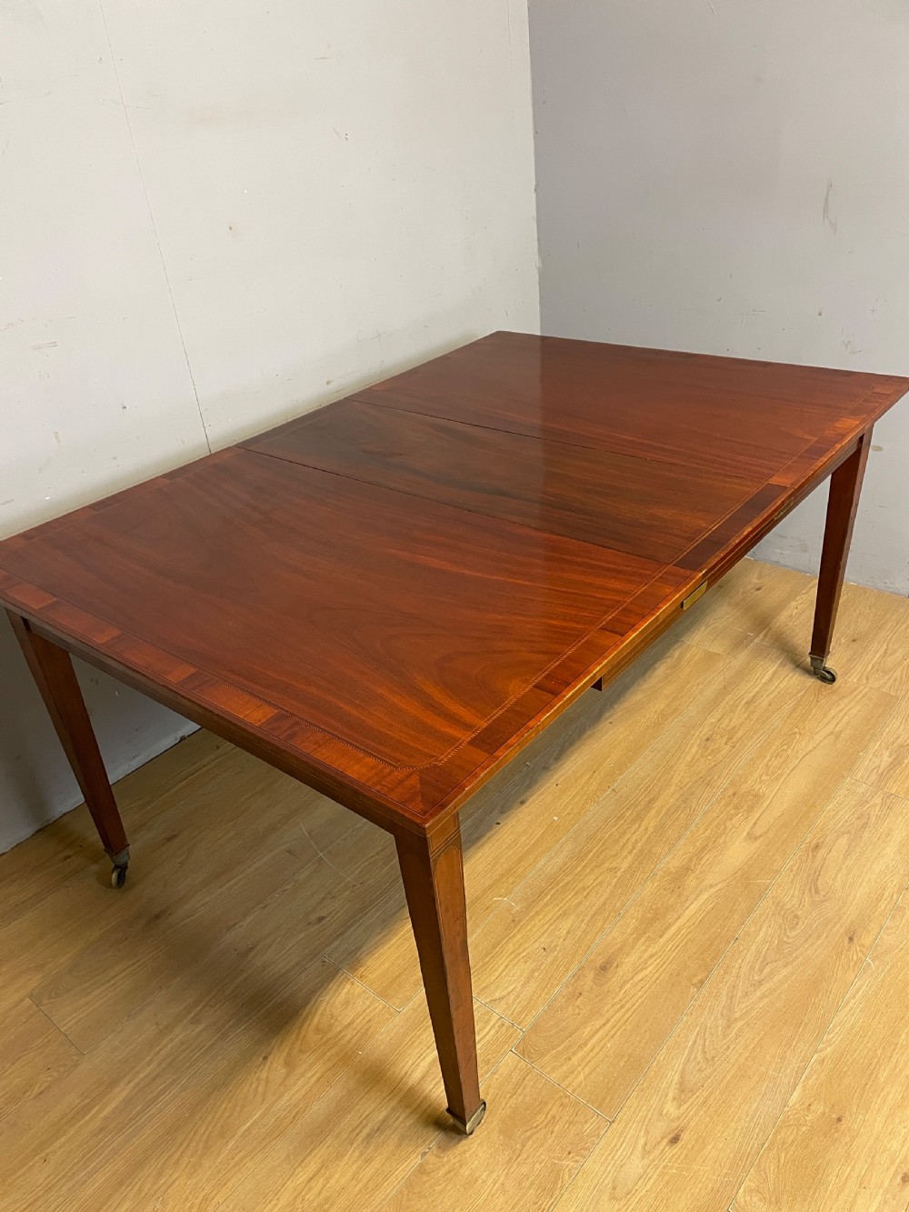 C19TH inlaid mahogany extending dining table by Gillows circa 1895  View XIII