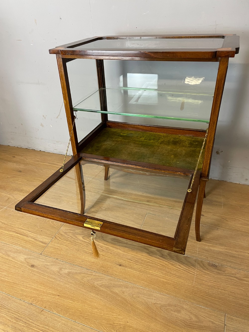 Edwardian inlaid mahogany bijouterie -display cabinet  View VII