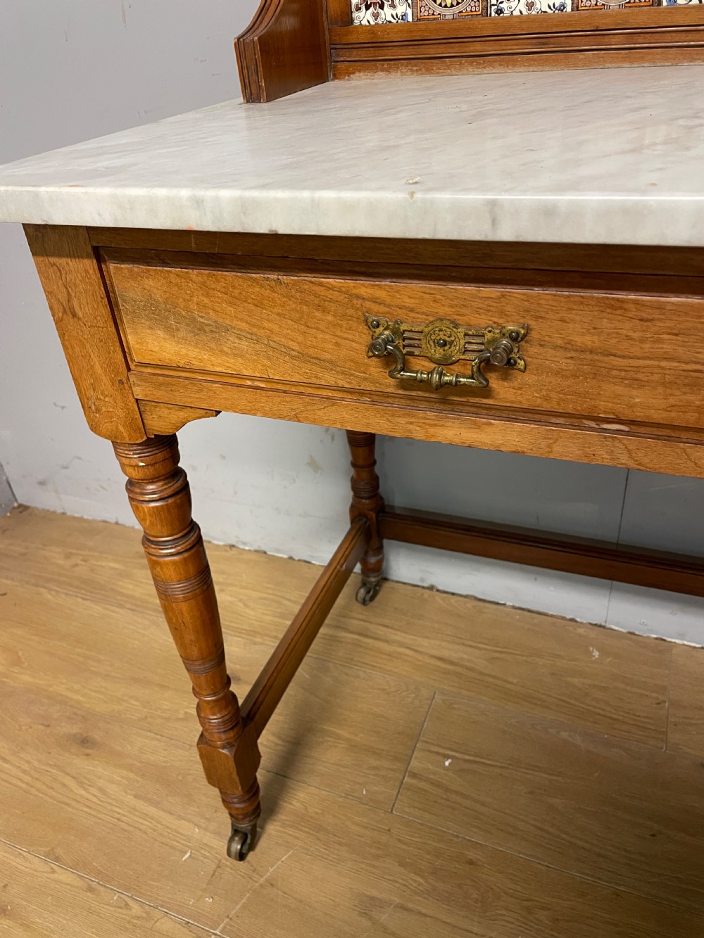 Victorian satin walnut marble topped washstand circa 1880 View IV