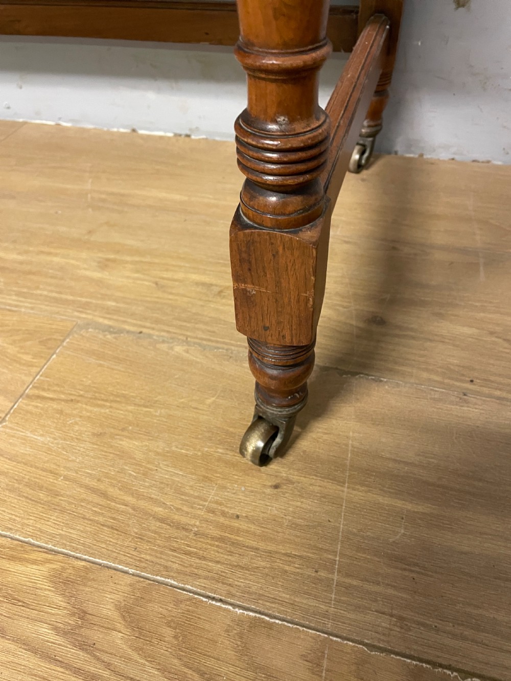 Victorian satin walnut marble topped washstand circa 1880 View VI