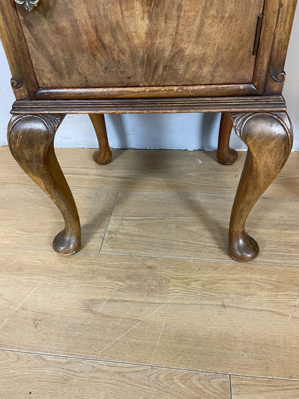 Pair of Art Deco burr walnut bedside cabinets  View IX