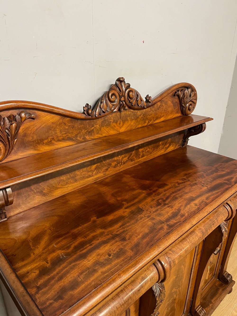 Superb quality C19TH flame mahogany three door sideboard  View VI