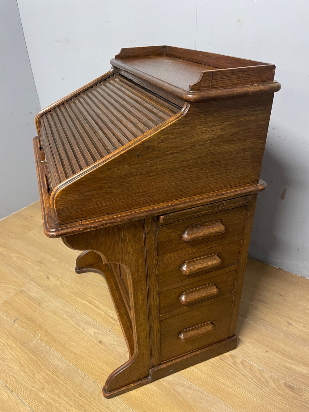 Edwardian oak Lebus roll top desk  View V