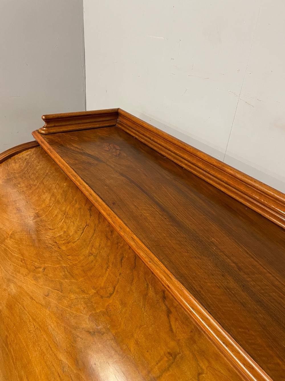 C19TH London made walnut twin pedestal cylinder desk Superb quality View VIII