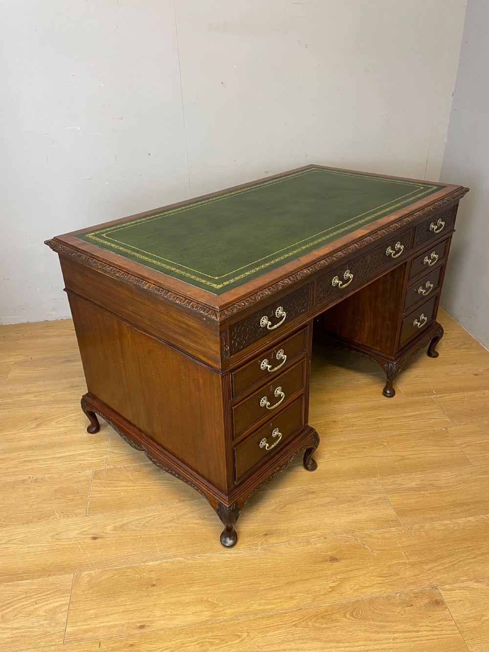 Late C19th Chippendale style mahogany three part desk  View X